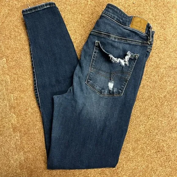 American Eagle Destructed Skinny Jeans - Picture 2 of 7